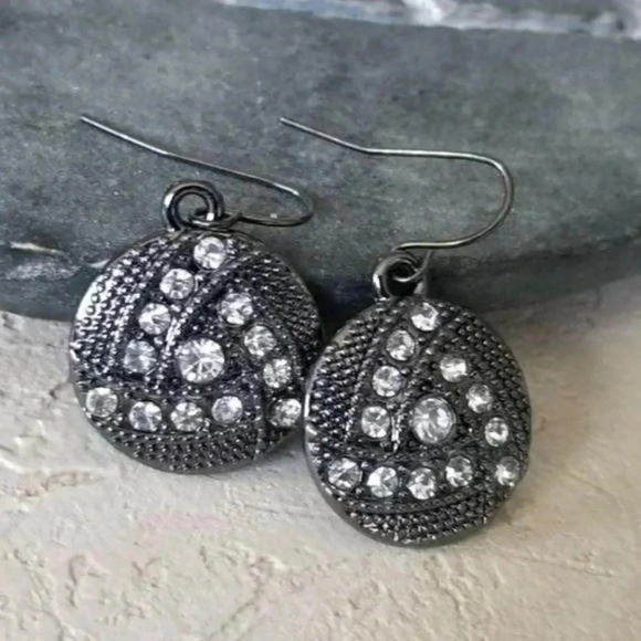 Gunmetal Grey Swarovski Crystal Earrings - Picture 1 of 7